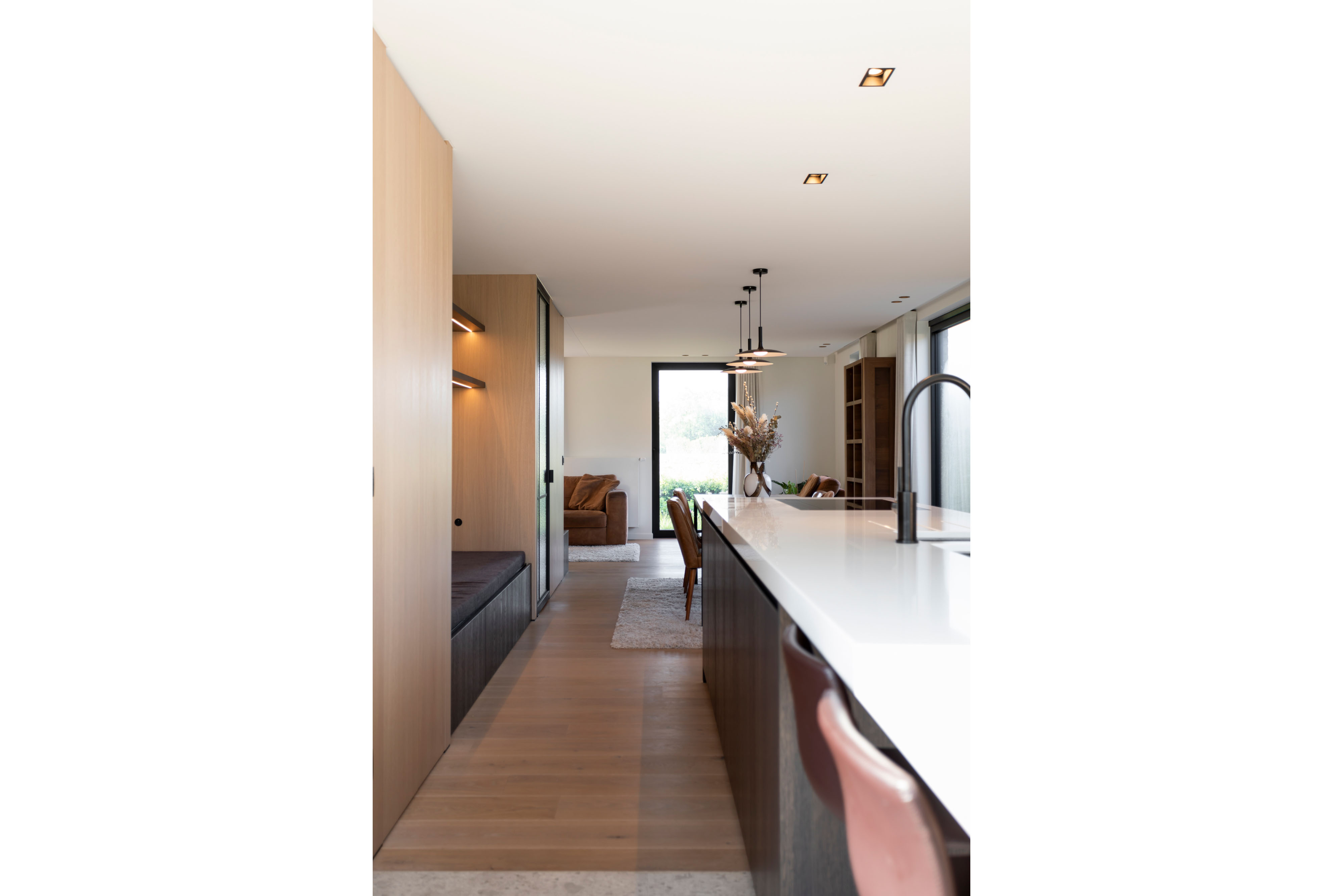 Elegante woning met uitbouw in Deerlijk