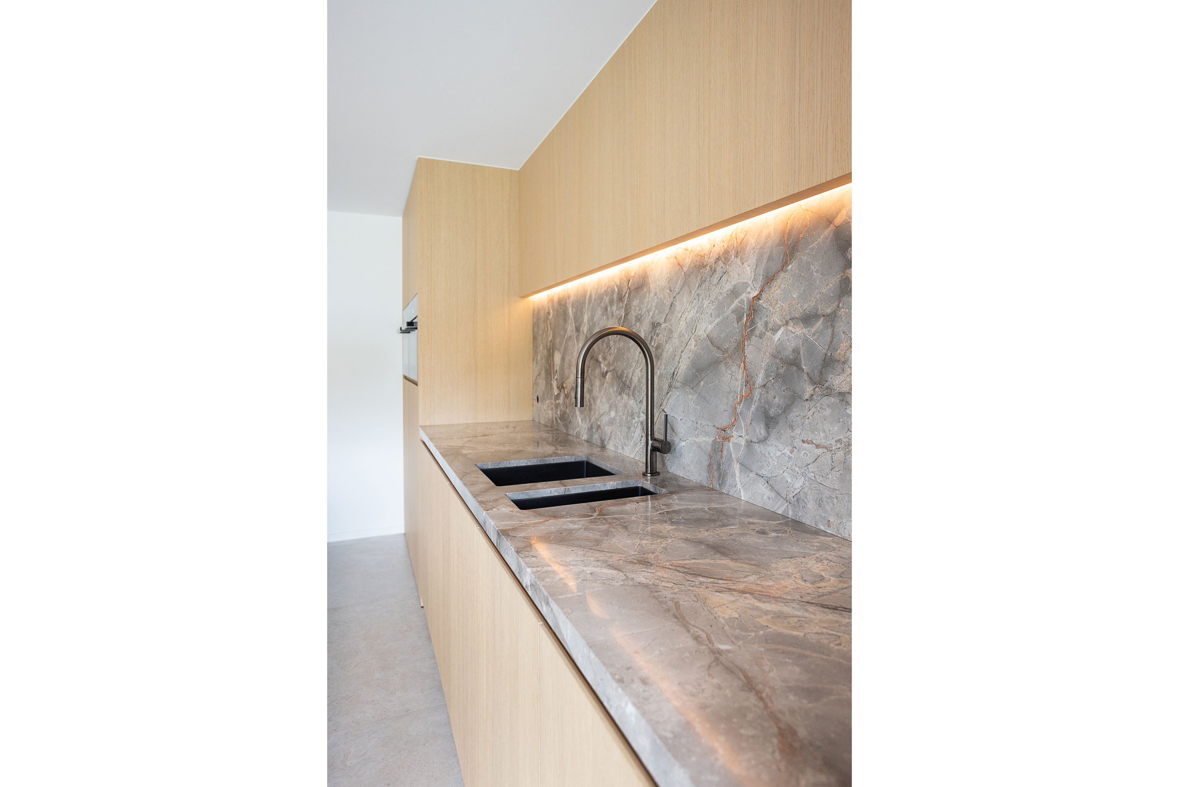 Een tijdloos interieur in natuurlijke tinten